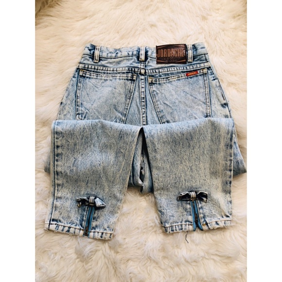 Jordache Denim - VTG Jordache Light Wash Capri Jeans